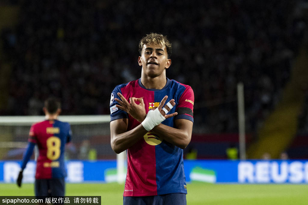 开云体育网页版-巴塞罗那与尤文图斯上演激烈角逐