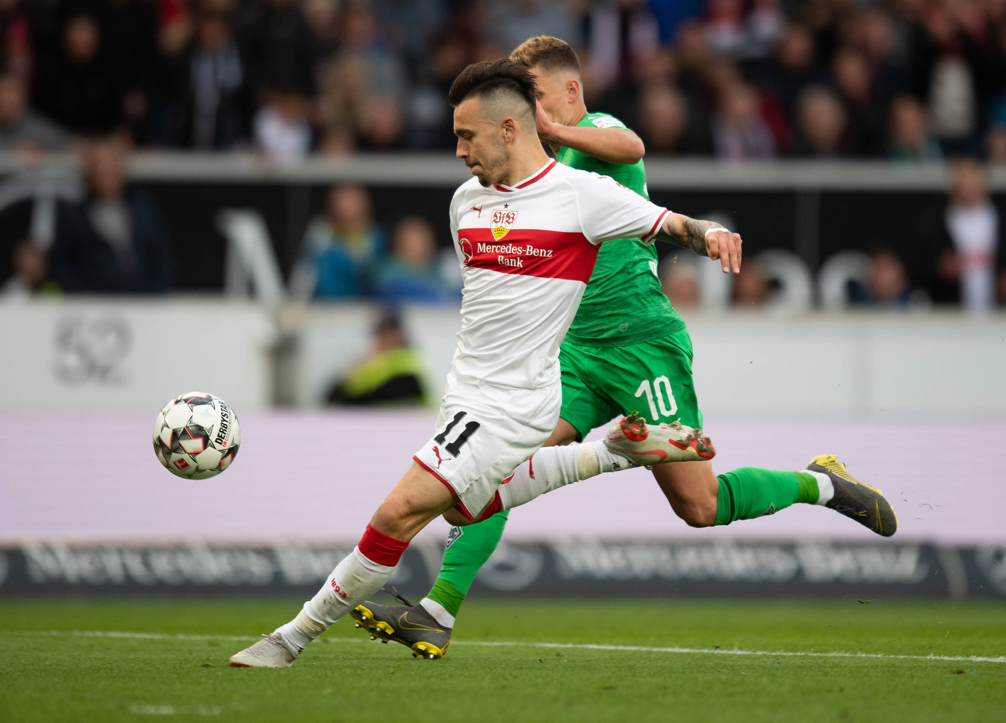 斯图加特客场持平，结束连败尴尬