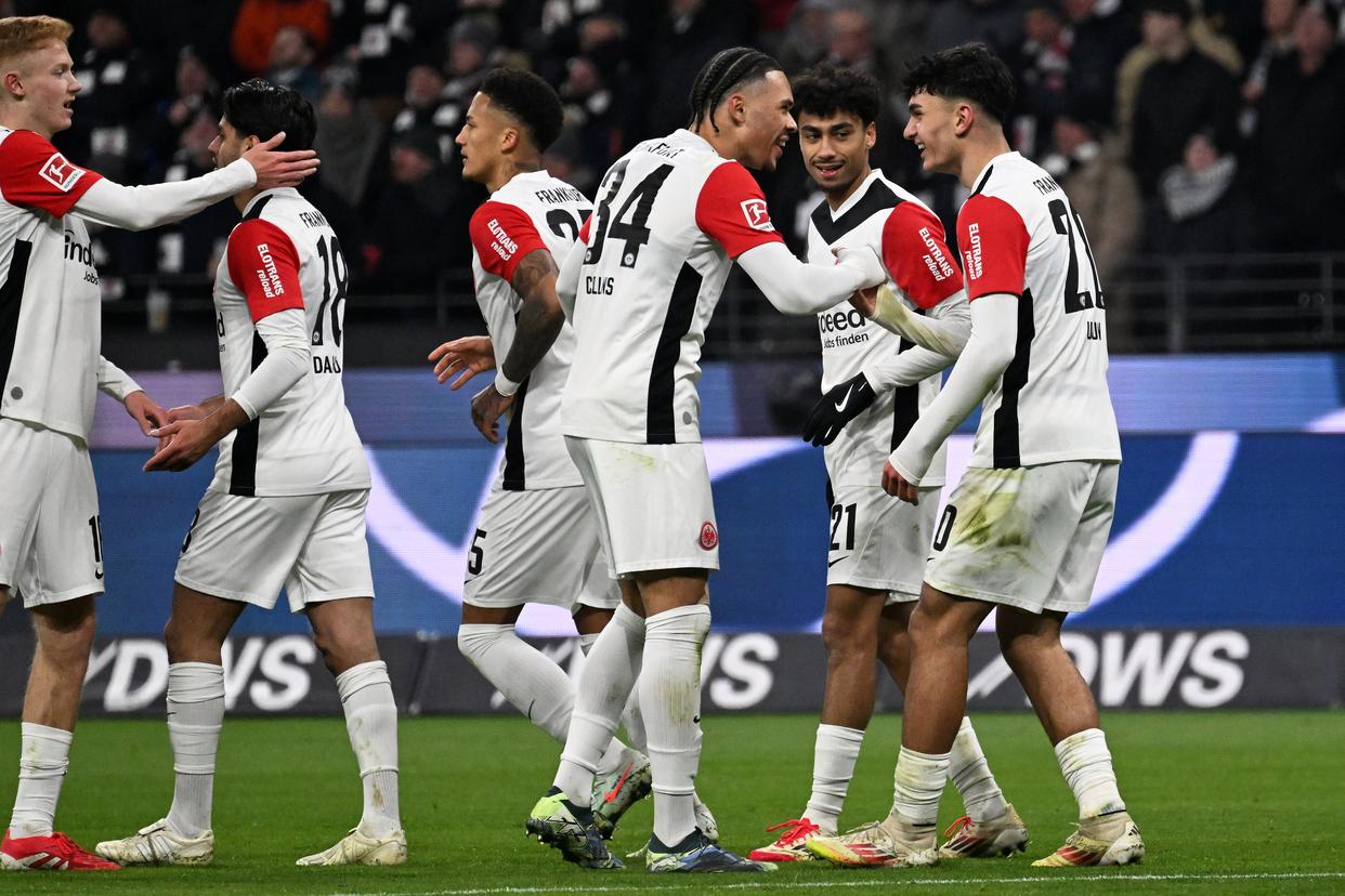 开云体育网页版-关于法兰克福主场告捷，德甲赛季表现稳健可靠的信息