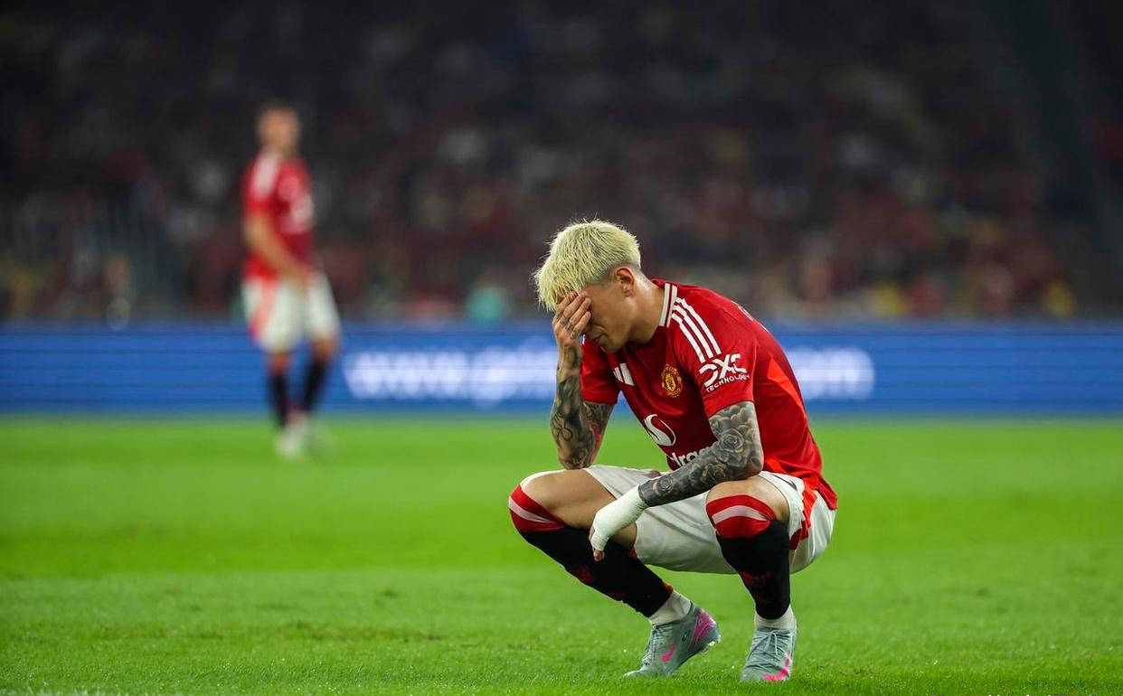 开云体育官网入口-曼联冲击冠军，锋线磨合进入关键期