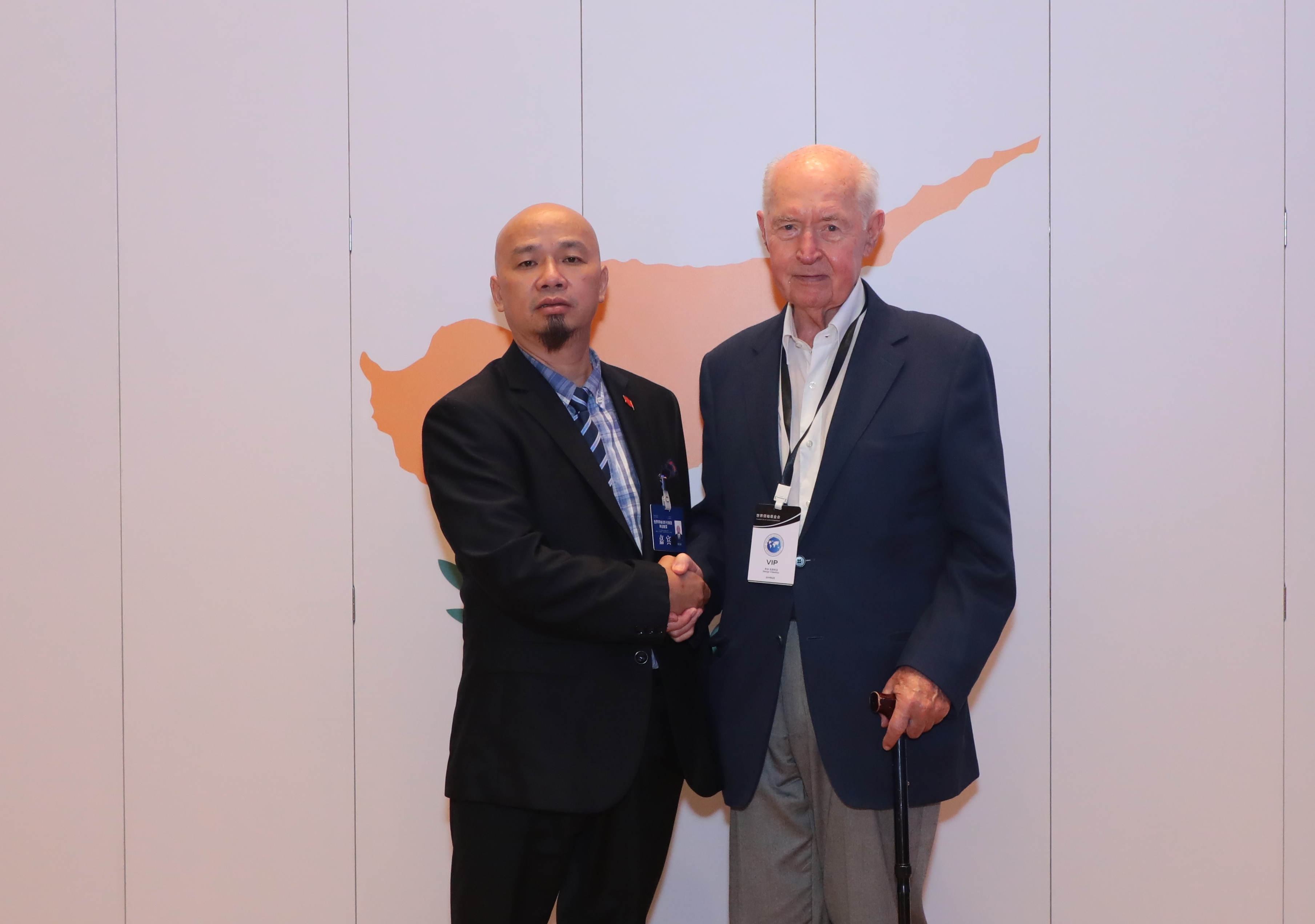 开云体育入口-包含乌克兰国家队全员到齐,备战下一轮实力派对决的词条