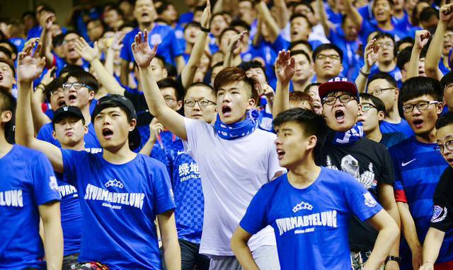 关于上海申花主场大胜,全队士气高涨的信息 关于上海申花主场大胜,全队士气高涨的信息