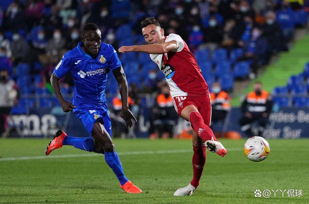 开云体育网页版-赫塔菲队在最新一场比赛中展现出色的配合