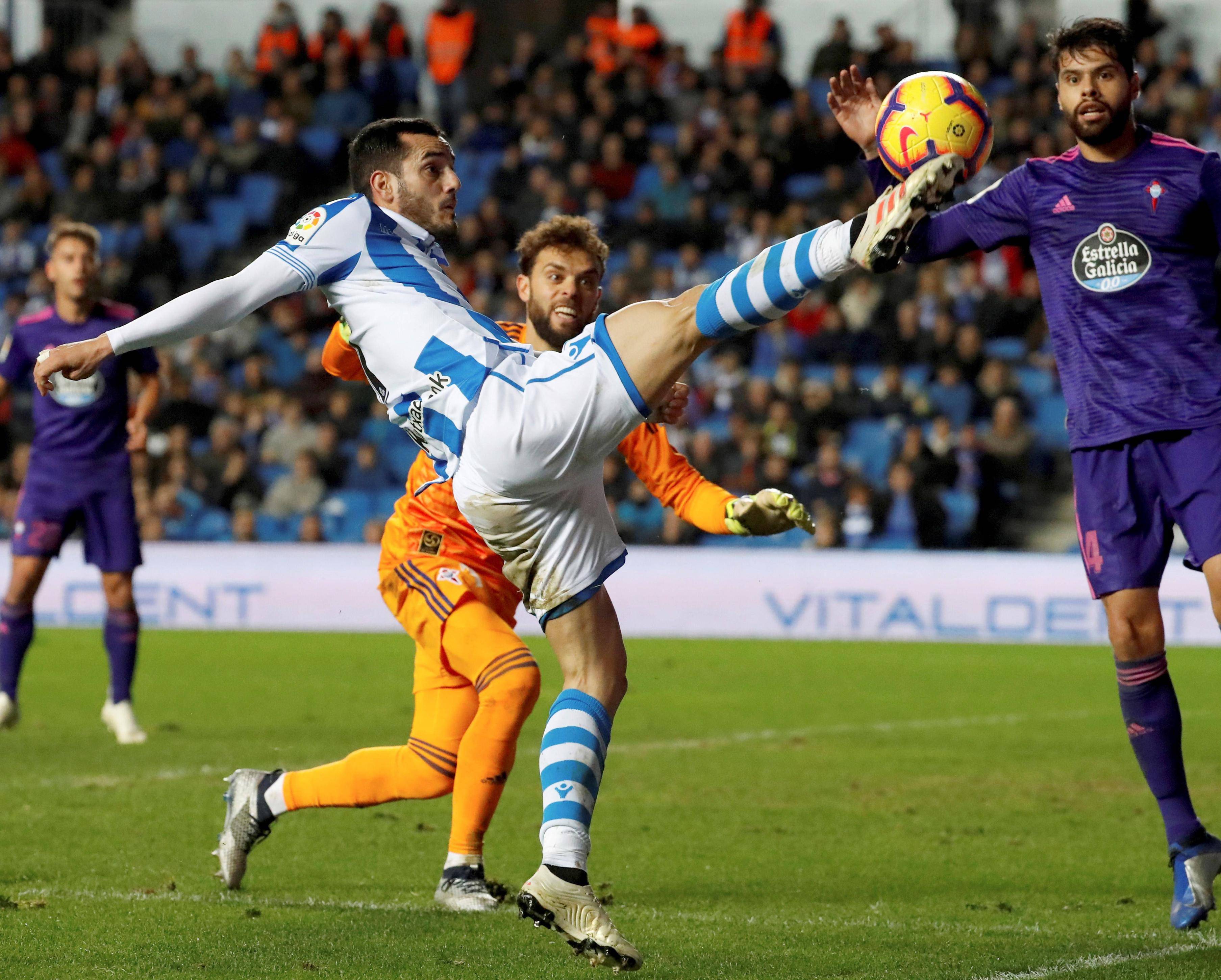 塞维利亚逆袭克雷宁，客场告捷斩获三分