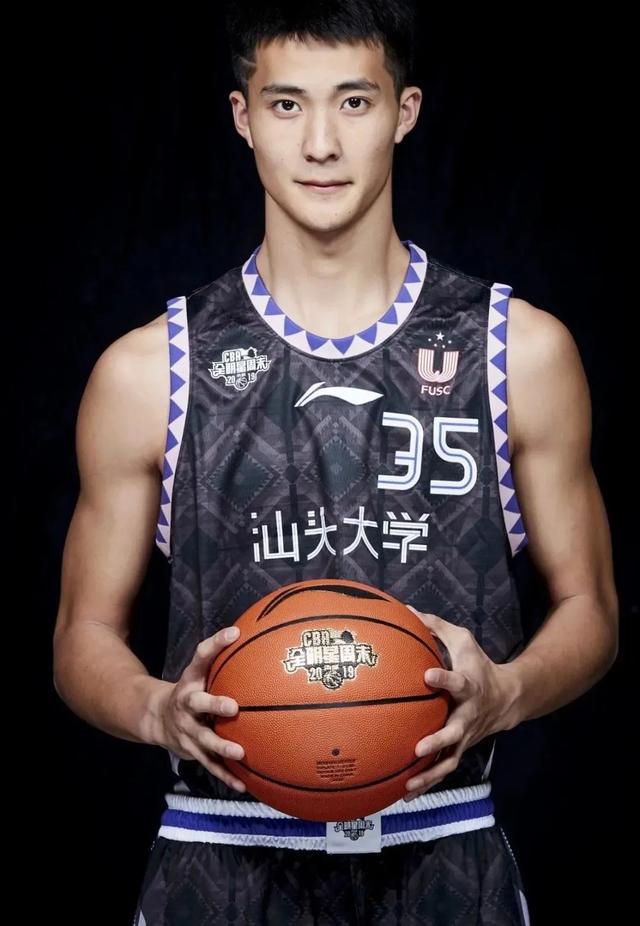 新西兰球员状元之争,年轻球员成为关注焦点的简单介绍 新西兰球员状元之争,年轻球员成为关注焦点的简单介绍