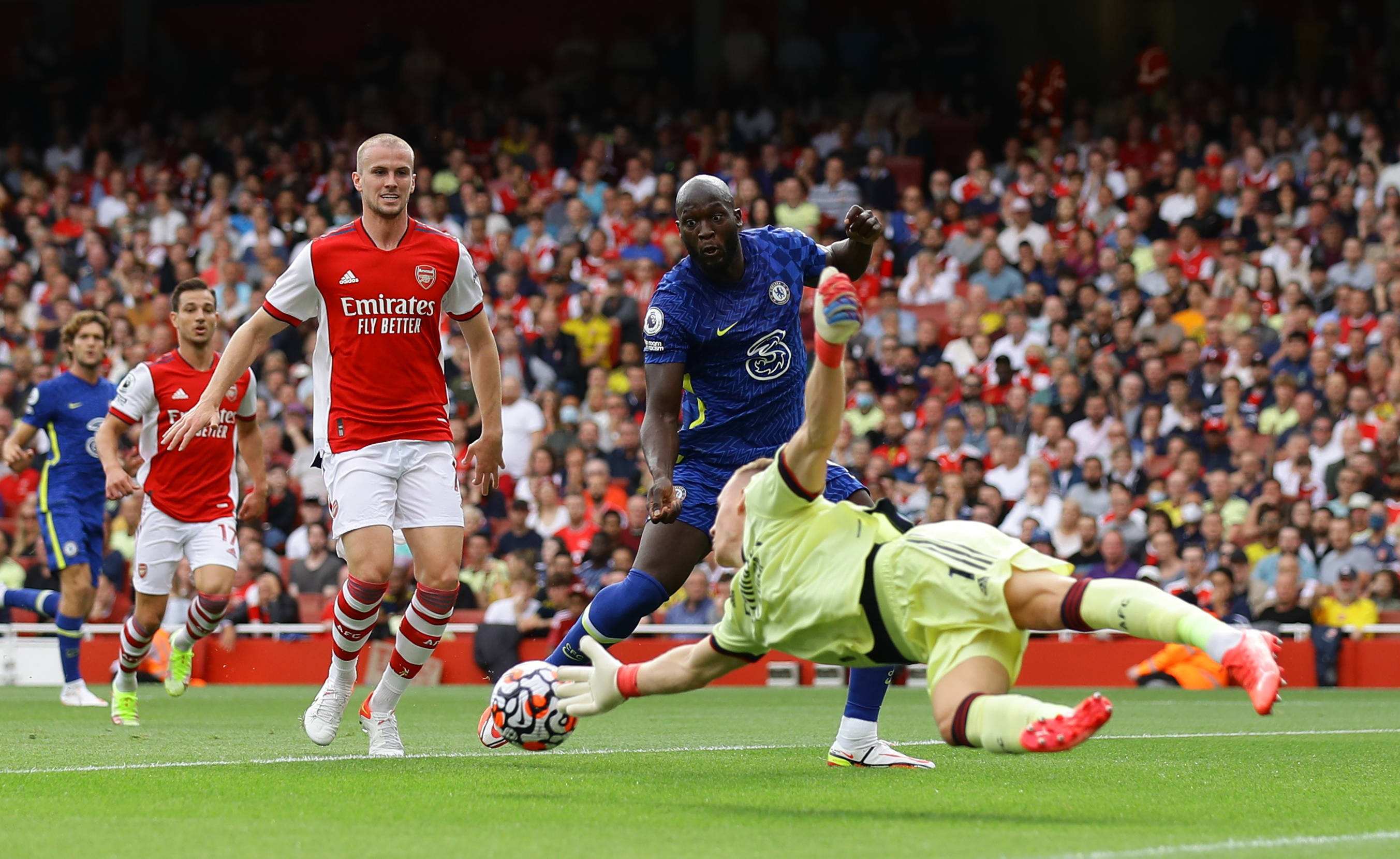 阿森纳在切尔西新赛季的首场比赛中发挥抢眼 阿森纳在切尔西新赛季的首场比赛中发挥抢眼