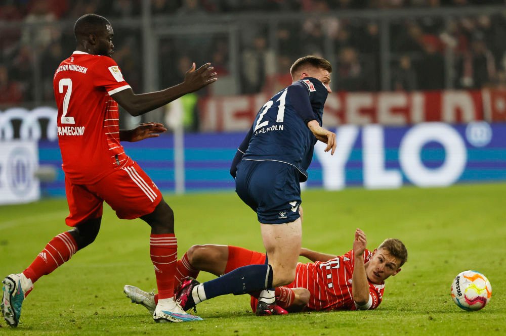 沙尔克04主场大胜,取得胜利 沙尔克04主场大胜,取得胜利