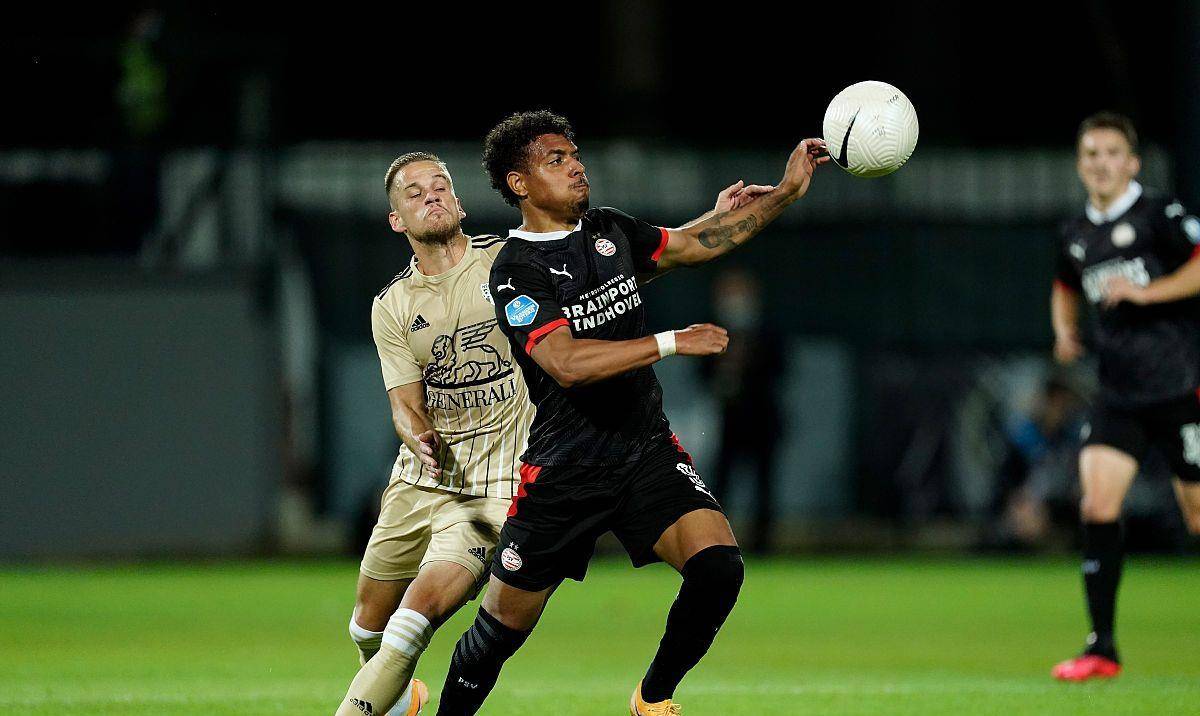 开云体育在线-斯洛文尼亚vs克罗地亚：争夺胜利无限激烈