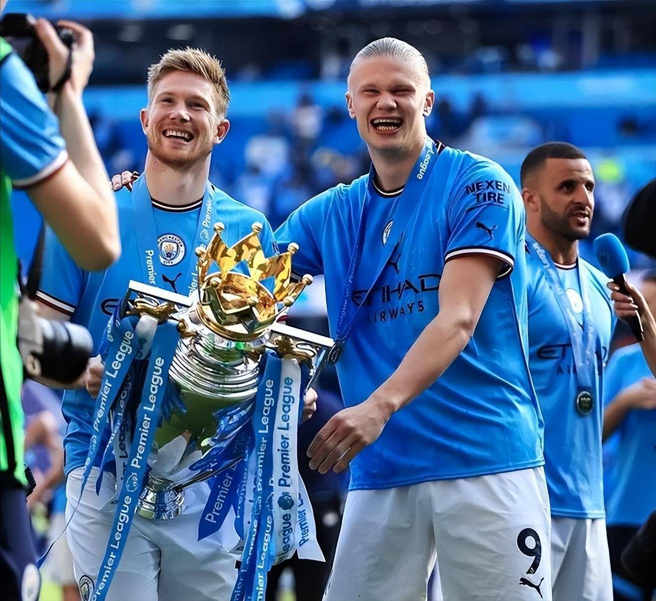 利物浦连续三场零封对手,稳坐积分榜榜首的简单介绍 利物浦连续三场零封对手,稳坐积分榜榜首的简单介绍