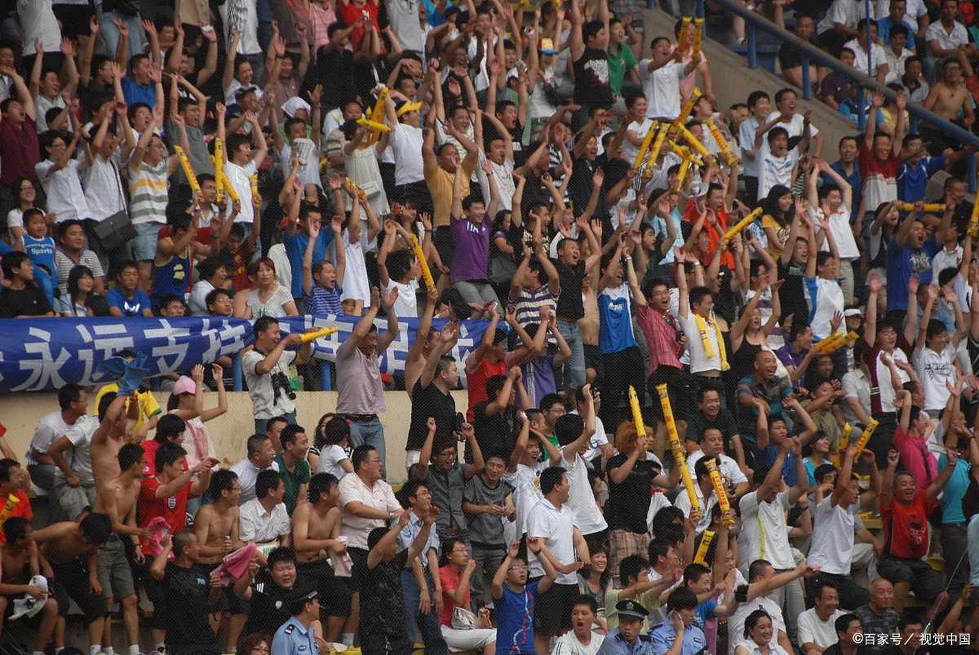 开云体育入口-精彩足球赛事场景感动无数球迷