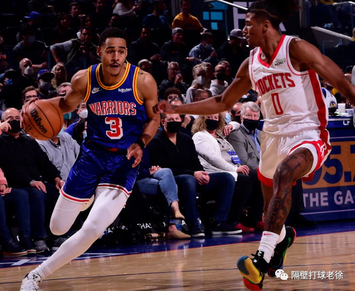 老鹰客场不敌黄蜂，遭遇失败