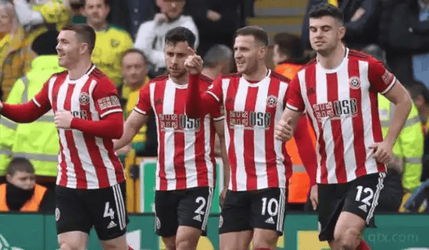 包含桑德兰主场告捷，逐渐摆脱保级危机的词条