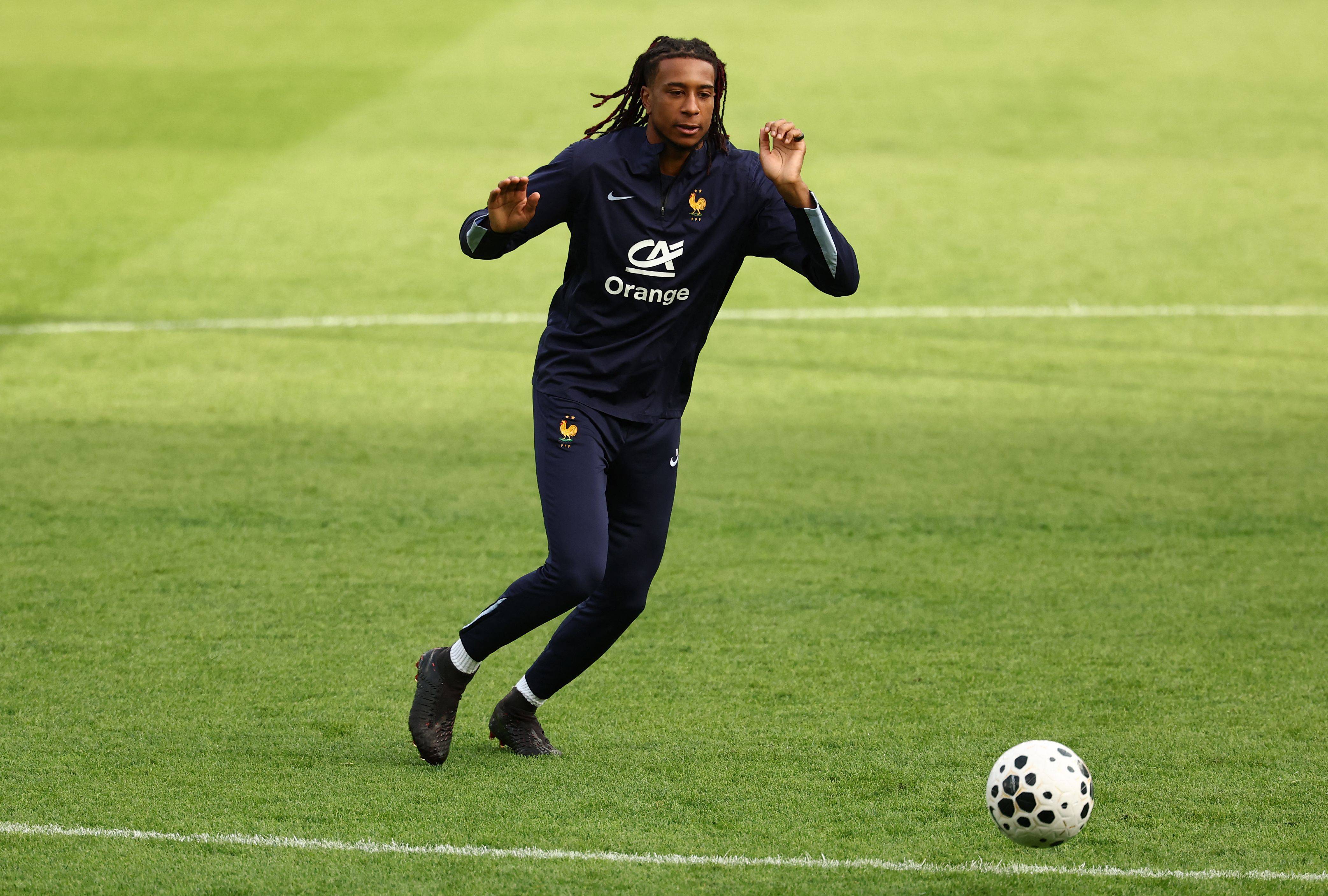 法国联赛资讯持续刷新，球迷热切期待下一场比赛的简单介绍